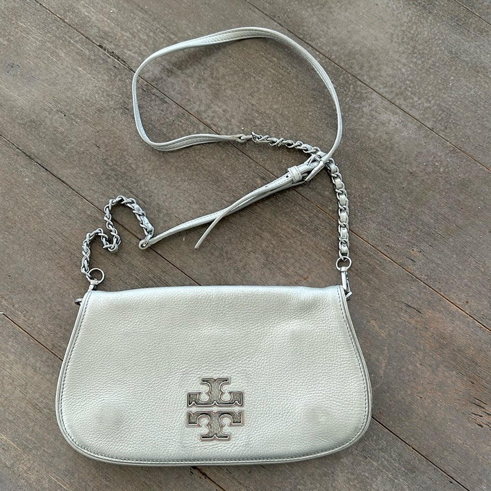 Tory Burch - silver crossbody and clutch with removable chain